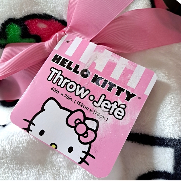 Sanrio Hello Kitty Blanket Throws White w/Strawberry Drink 60in. x 70in. NWT - Picture 5 of 7